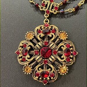 Avon Double Chain with Red Rhinestones in a Victorian Style Stunning Pendant